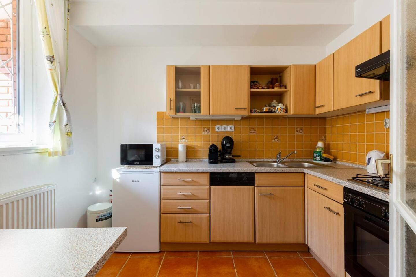 Flat White Apartment Budapest Ngoại thất bức ảnh
