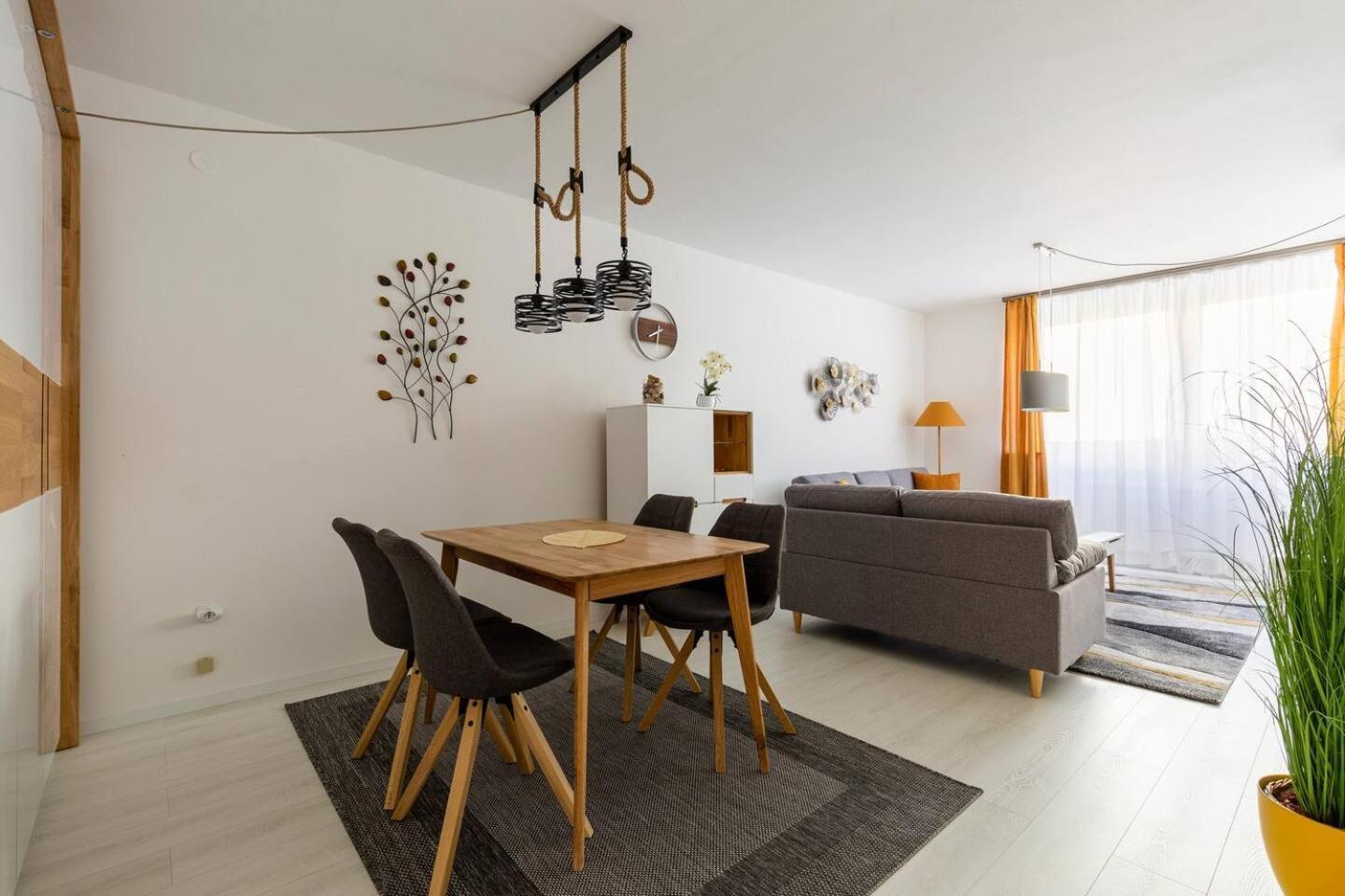 Flat White Apartment Budapest Ngoại thất bức ảnh